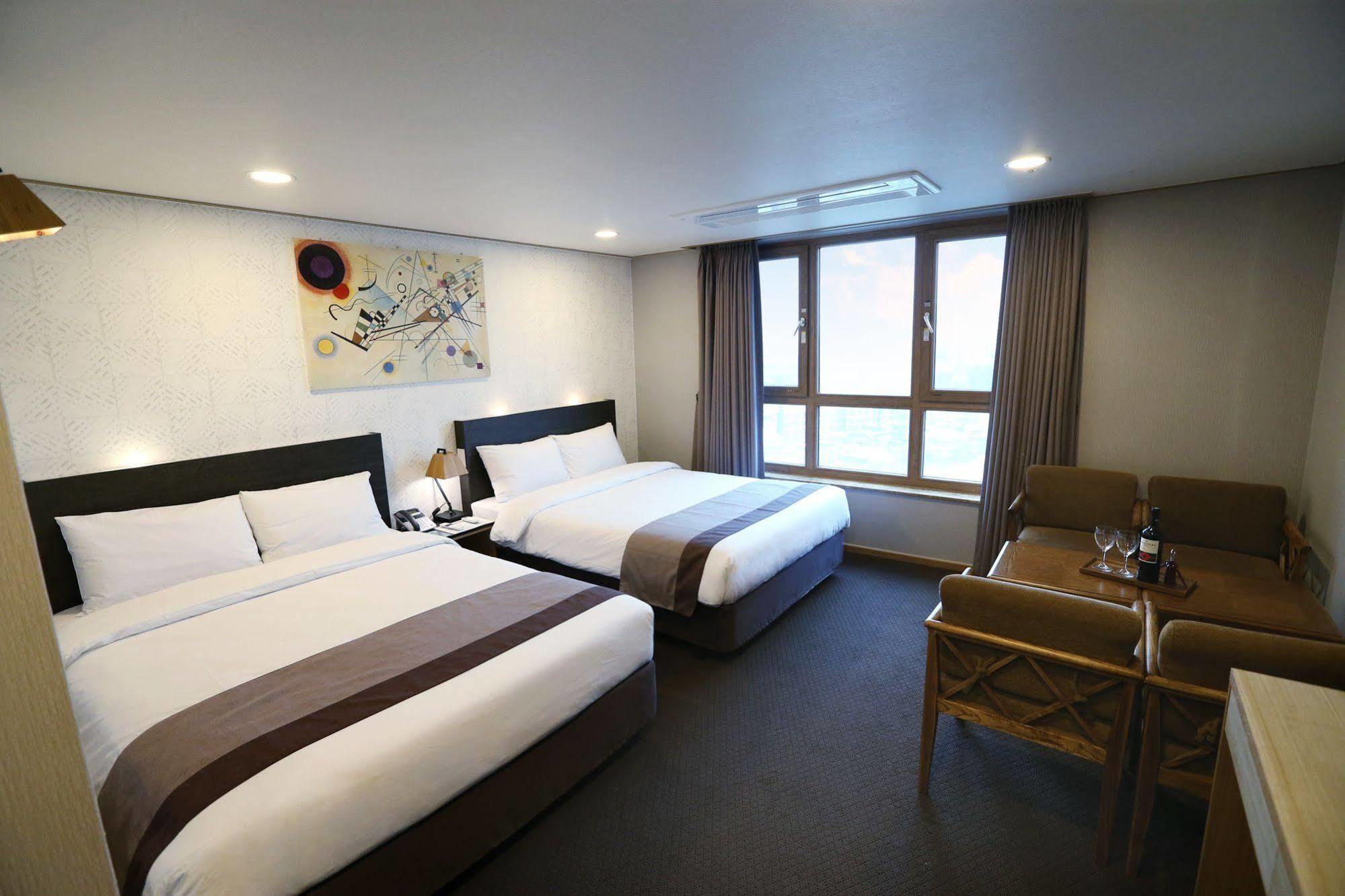 Golden City Hotel Dongdaemun Seul Exterior foto